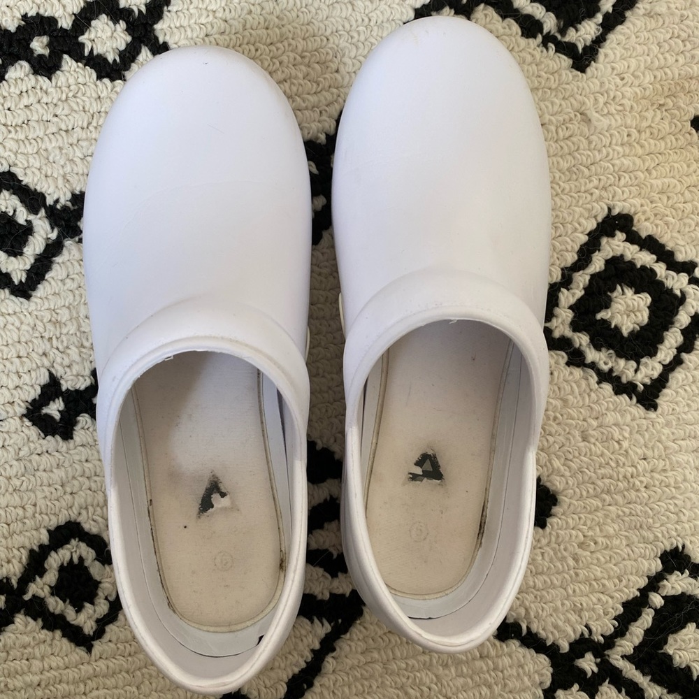 Nurse Clogs